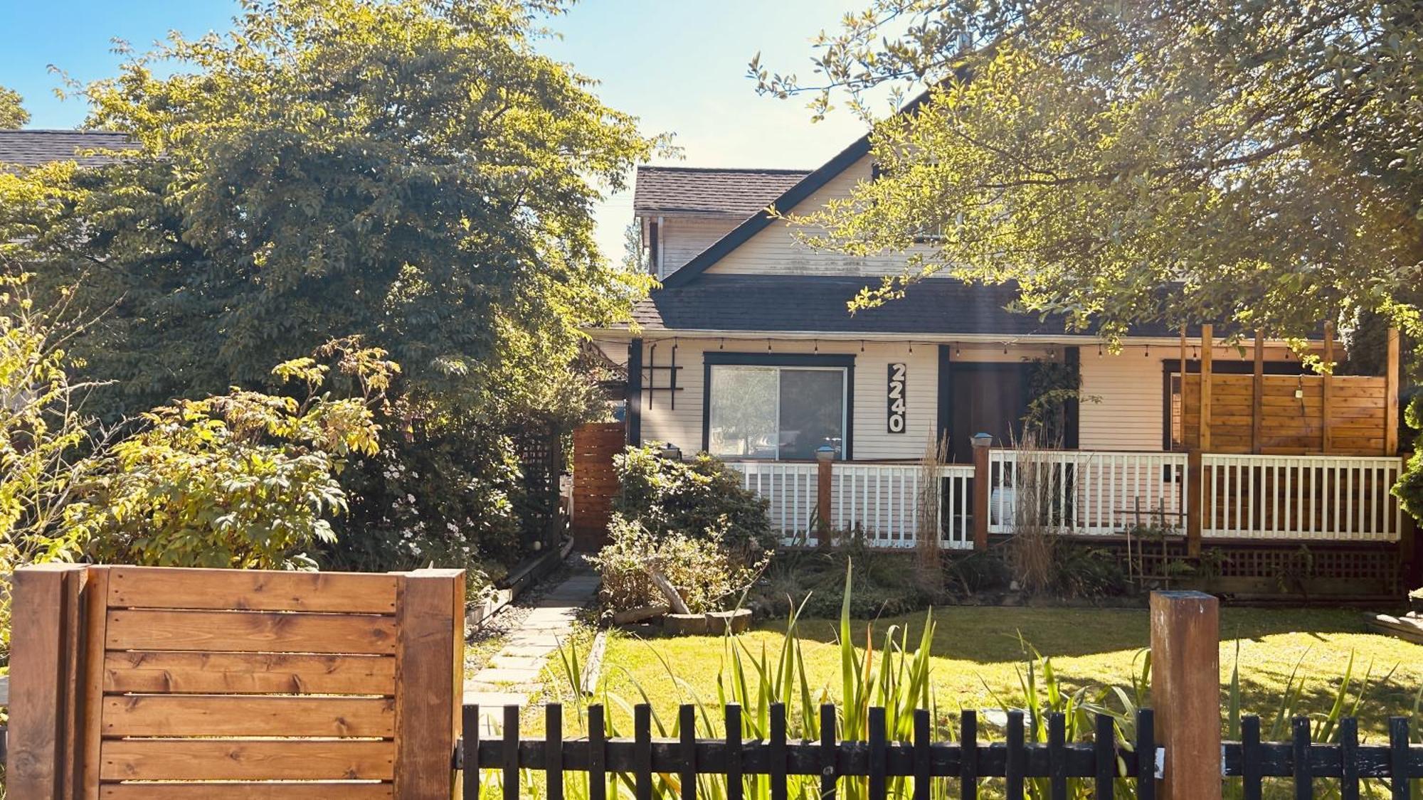 Airport-Yvr Guesthouse ริชมอนด์ ภายนอก รูปภาพ